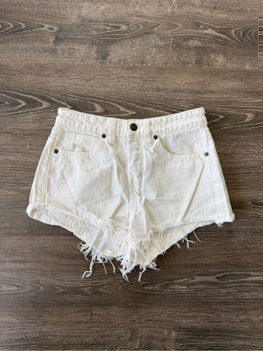 Guess White Distressed Frayed Hem Denim Shorts